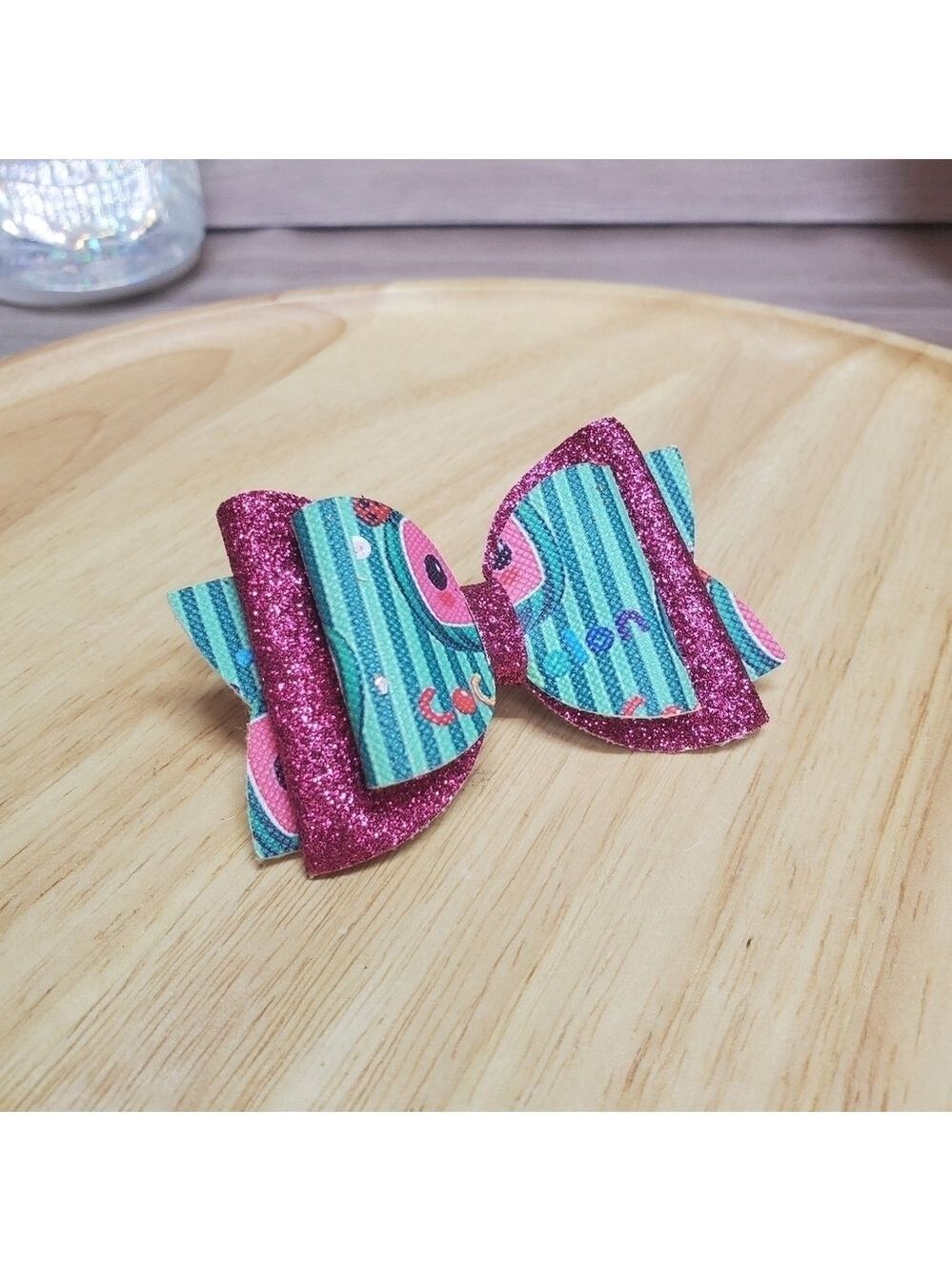 Cocomelon Kids Small Glitter Bow Straw Topper Accessory